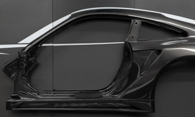 Porsche 992 Stinger GTR Carbon Edition WALL ARTWORK из карбона и титана