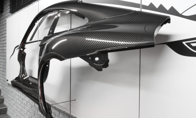  Porsche 992 Stinger GTR Carbon Edition WALL ARTWORK из карбона и титана