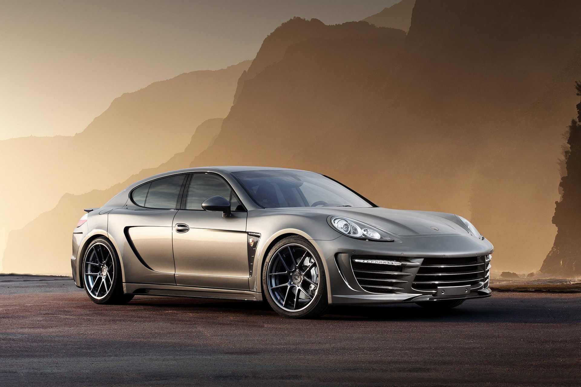 Porsche Panamera TOPCAR Stingray